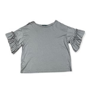 3/$25.   Yuyan classic fashion top size Medium